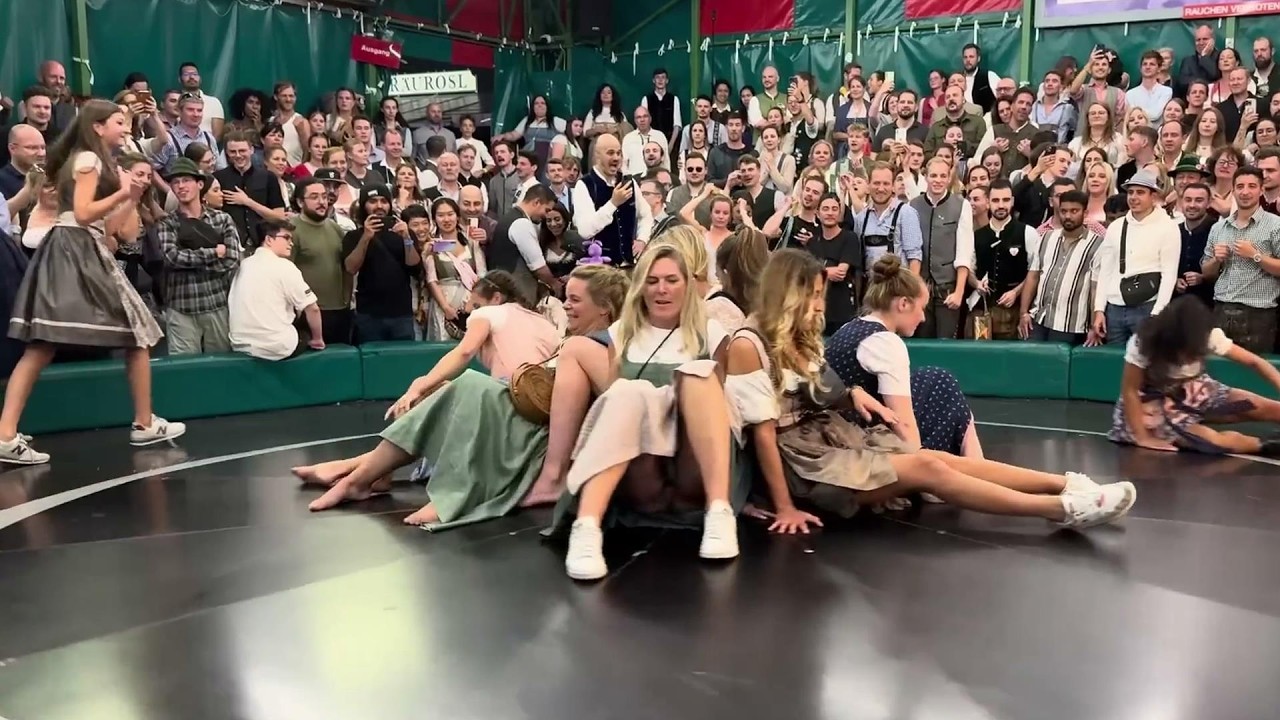 BEAUTIES on the Devil's wheel Teufelsrad OKTOBERFEST 2025 Part 35