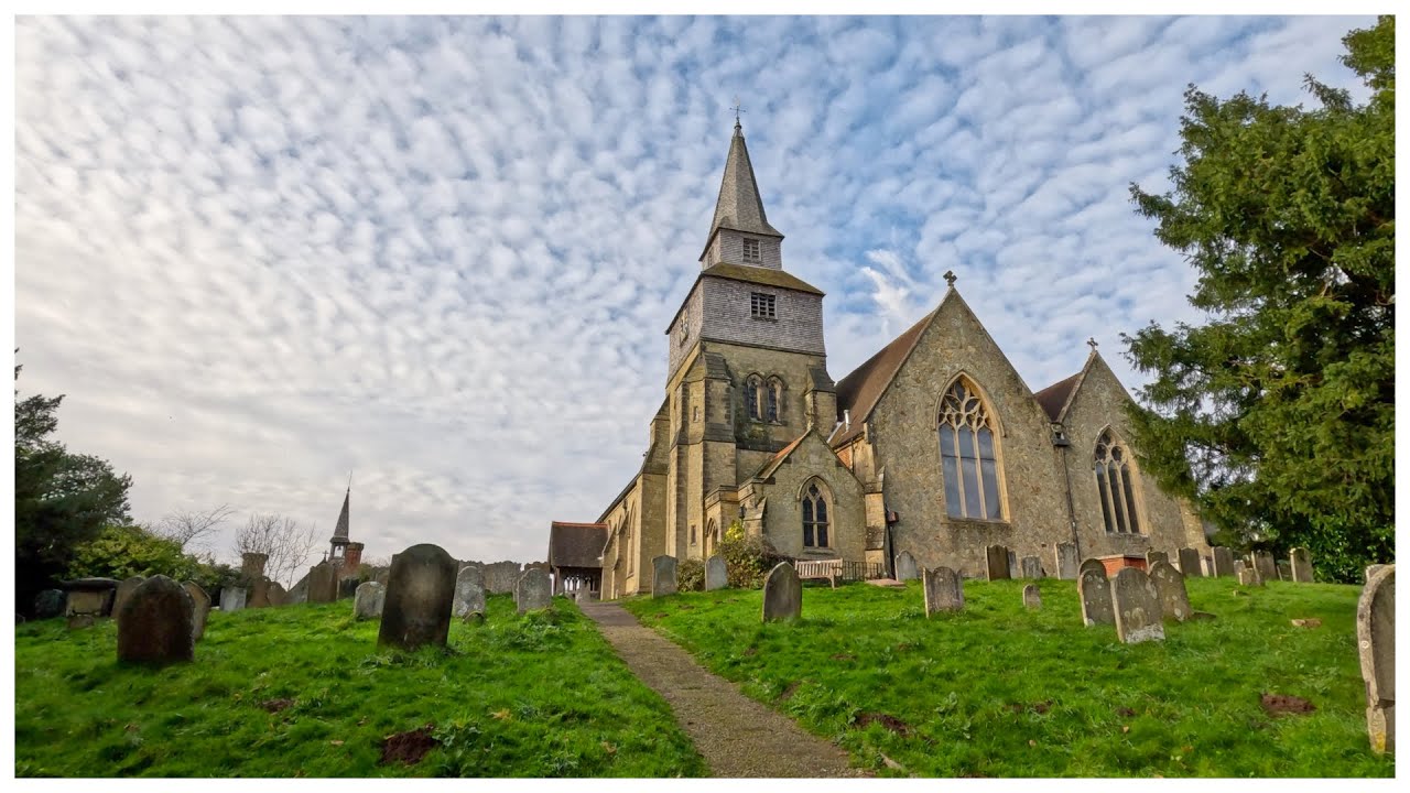 Godstone, Surrey Walk & Talk - a stunning village, well worth a visit #Godstone #Surrey