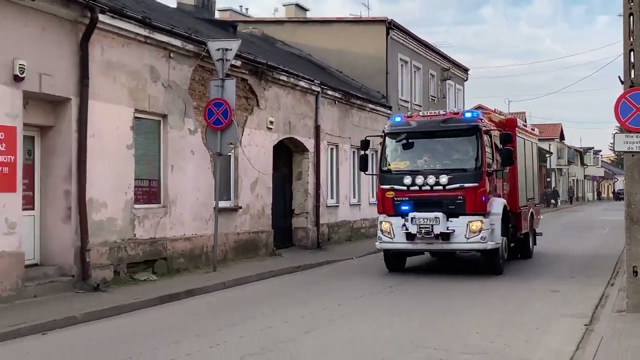 [TRĄBY] WYJAZD ALARMOWY OSP SKIERNIEWICE DO POŻARU