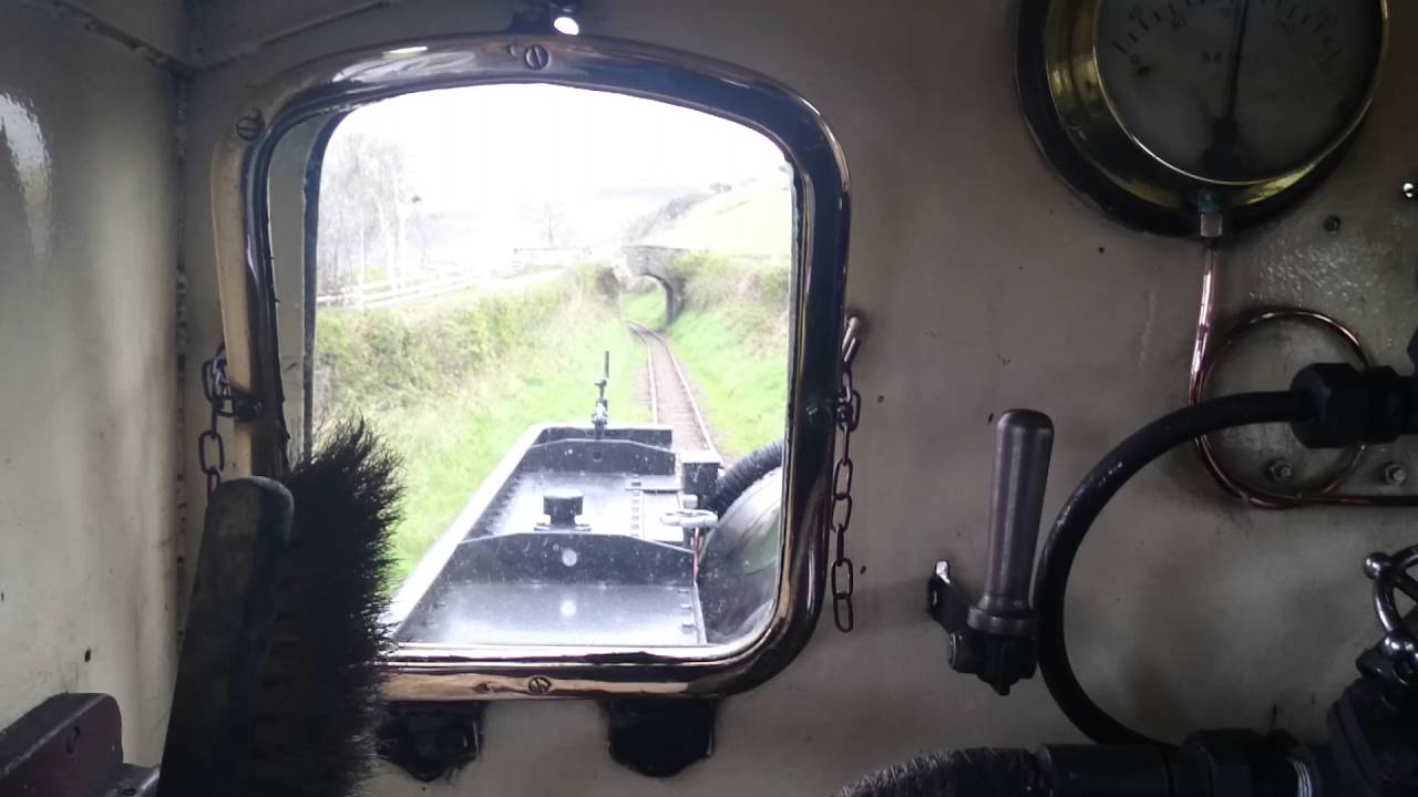 Hendy Bank, Talyllyn Railway 25/4/16 No.9 Tom Rolt
