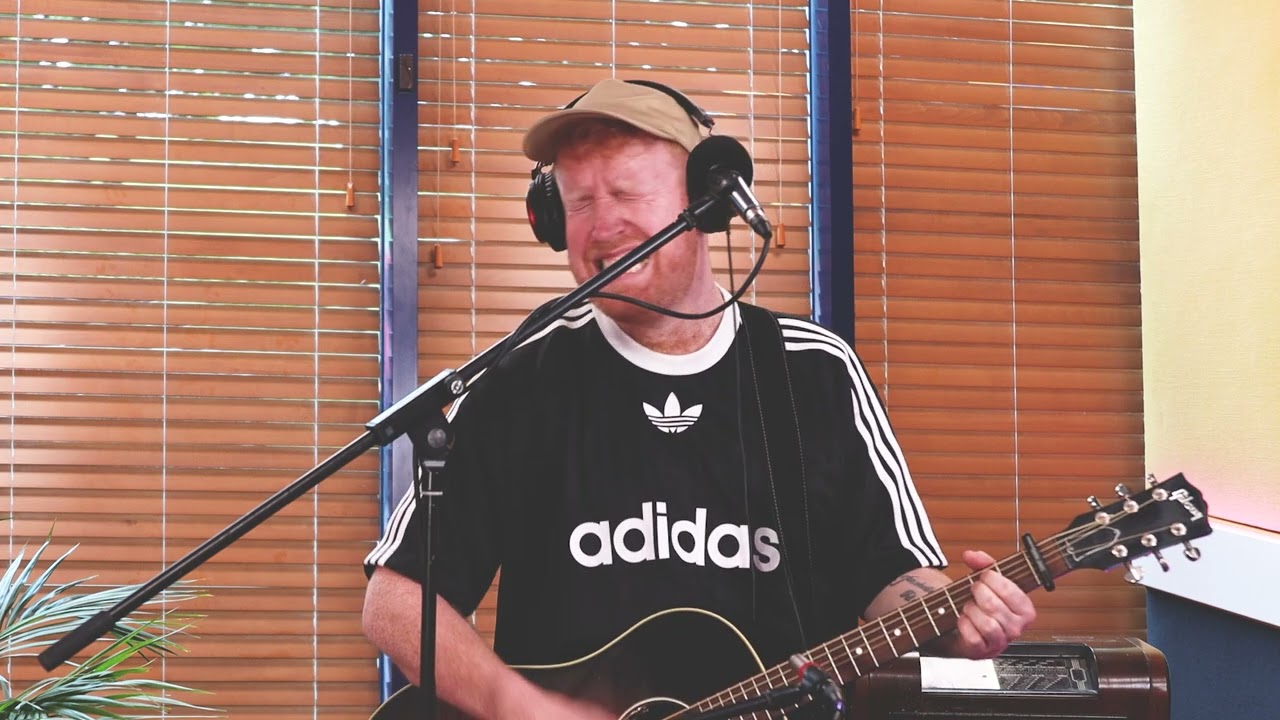 Gavin James - 'Always' - (live in studio)