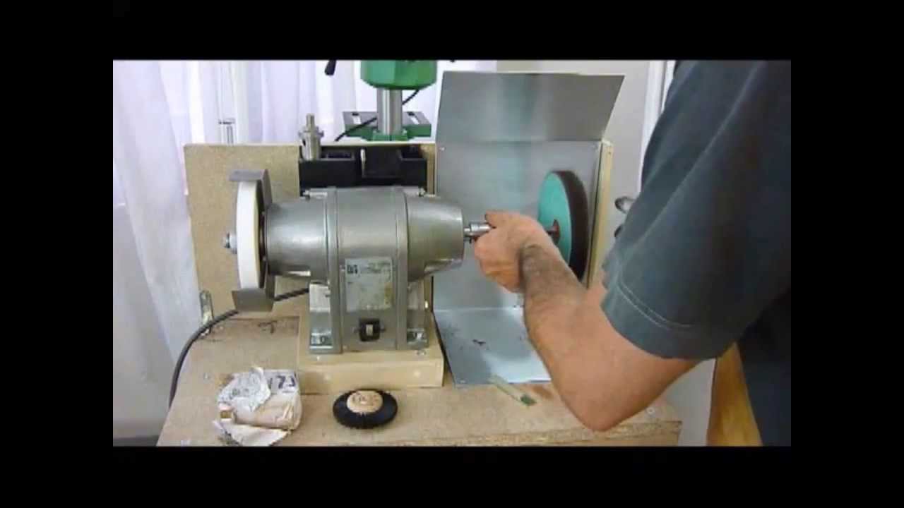Polishing attachment for the bench grinder