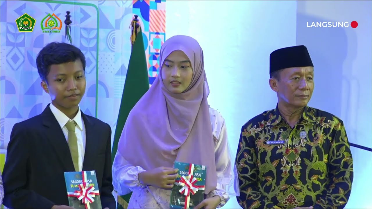 Launching Antologi - Wisuda MTsN 2 Jember