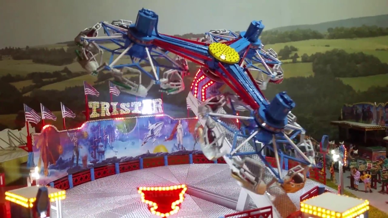 Huss Tri Star in 1:87