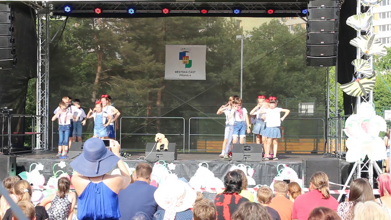 16. My jsme žáci 3.B - 3.B, Koubková - Zahradní slavnost 2018