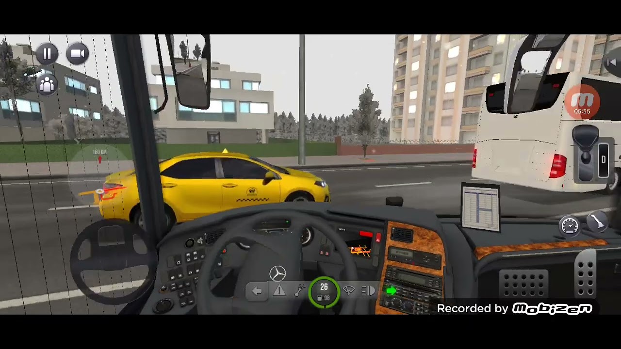 Катаюсь на мерседесе