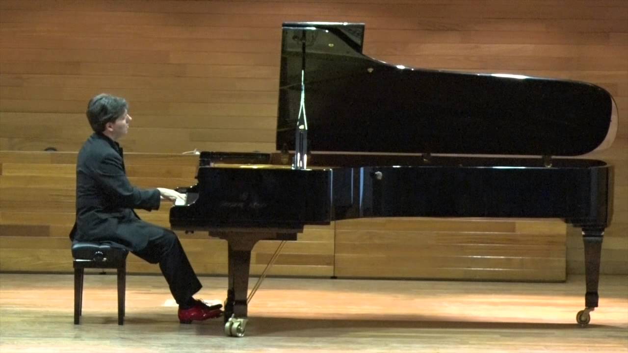 SIMONE PEDRONI plays WILLIAMS, ROTA AND GOTTSCHALK