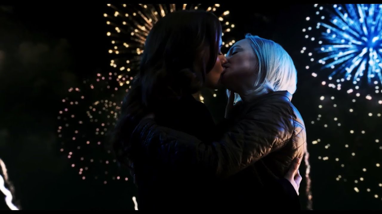 Love & Kisses 255 (Lesbian MV)