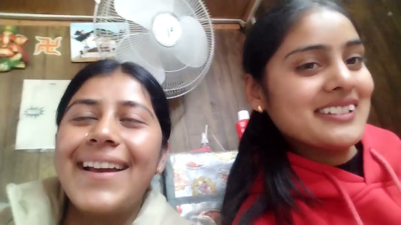 Bus me seat nhi mili 🥲 || Payal Thakur vlogs