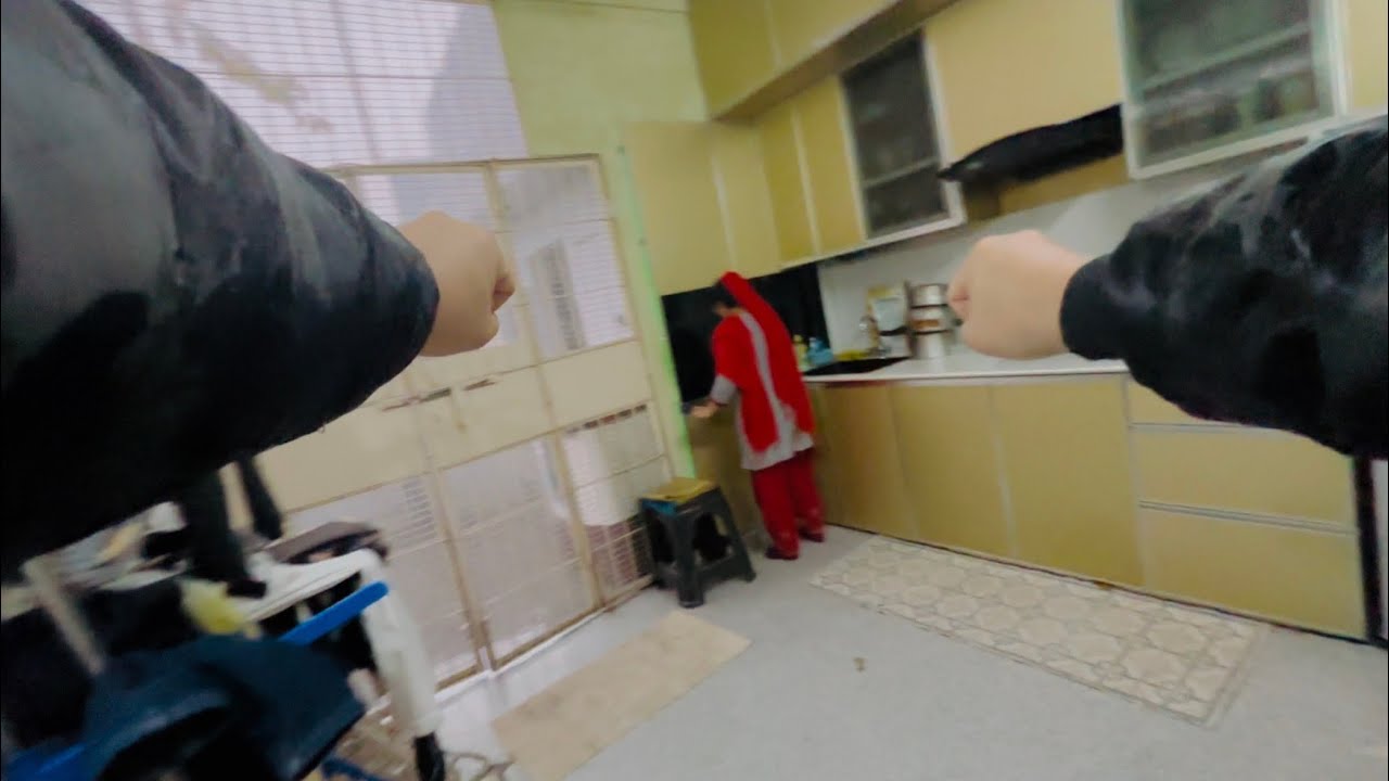 Zabawny test kamery na klatkę piersiową