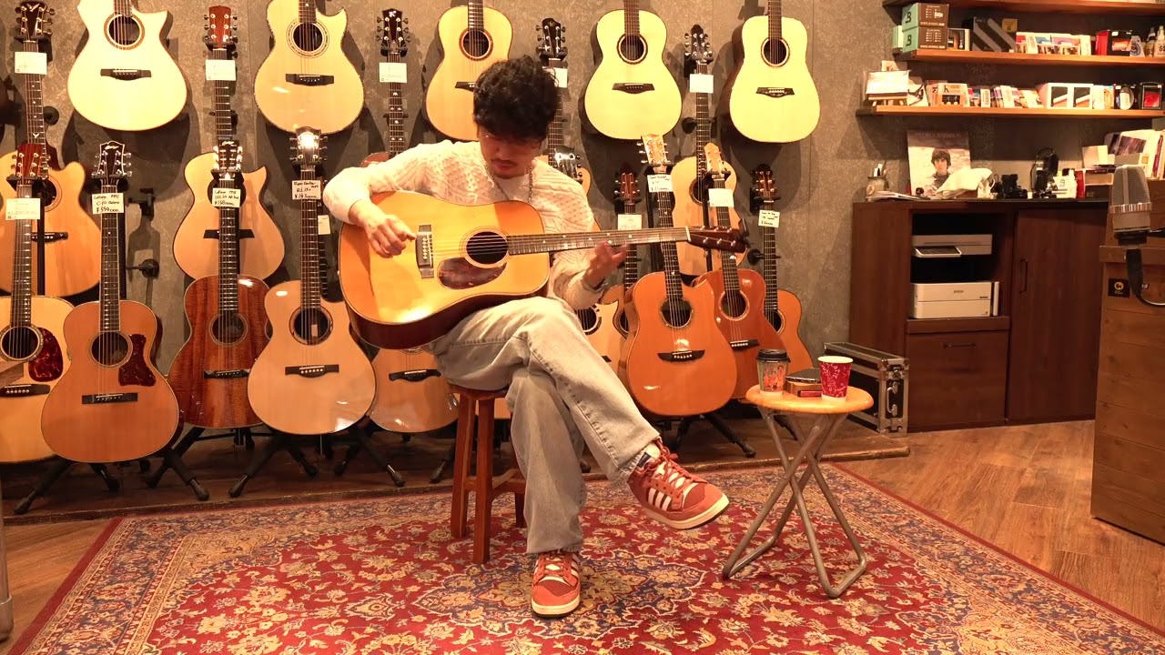 MARTIN D-28 (1946)  Blue-G & Tetsuro Toyama