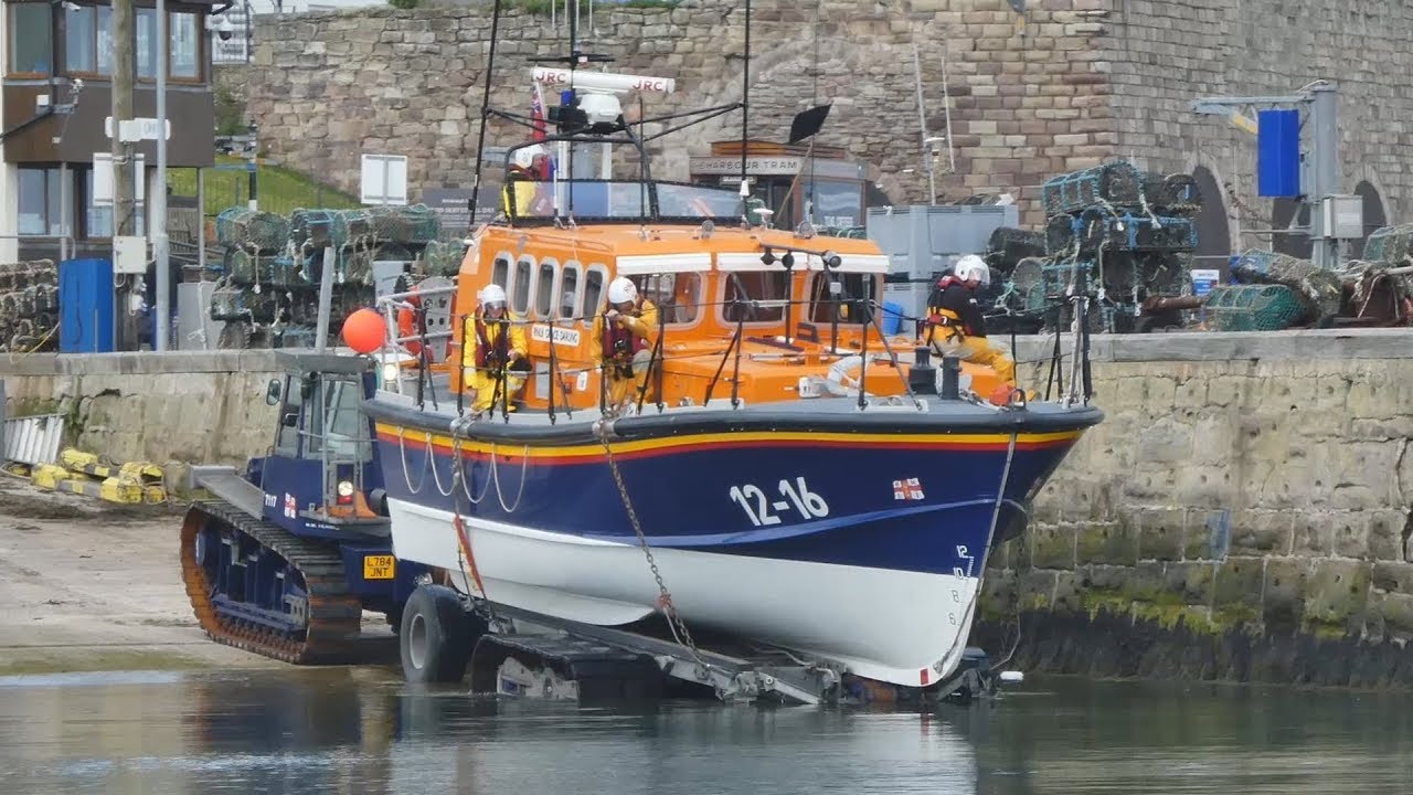 Seahouses Lifeboat Launch