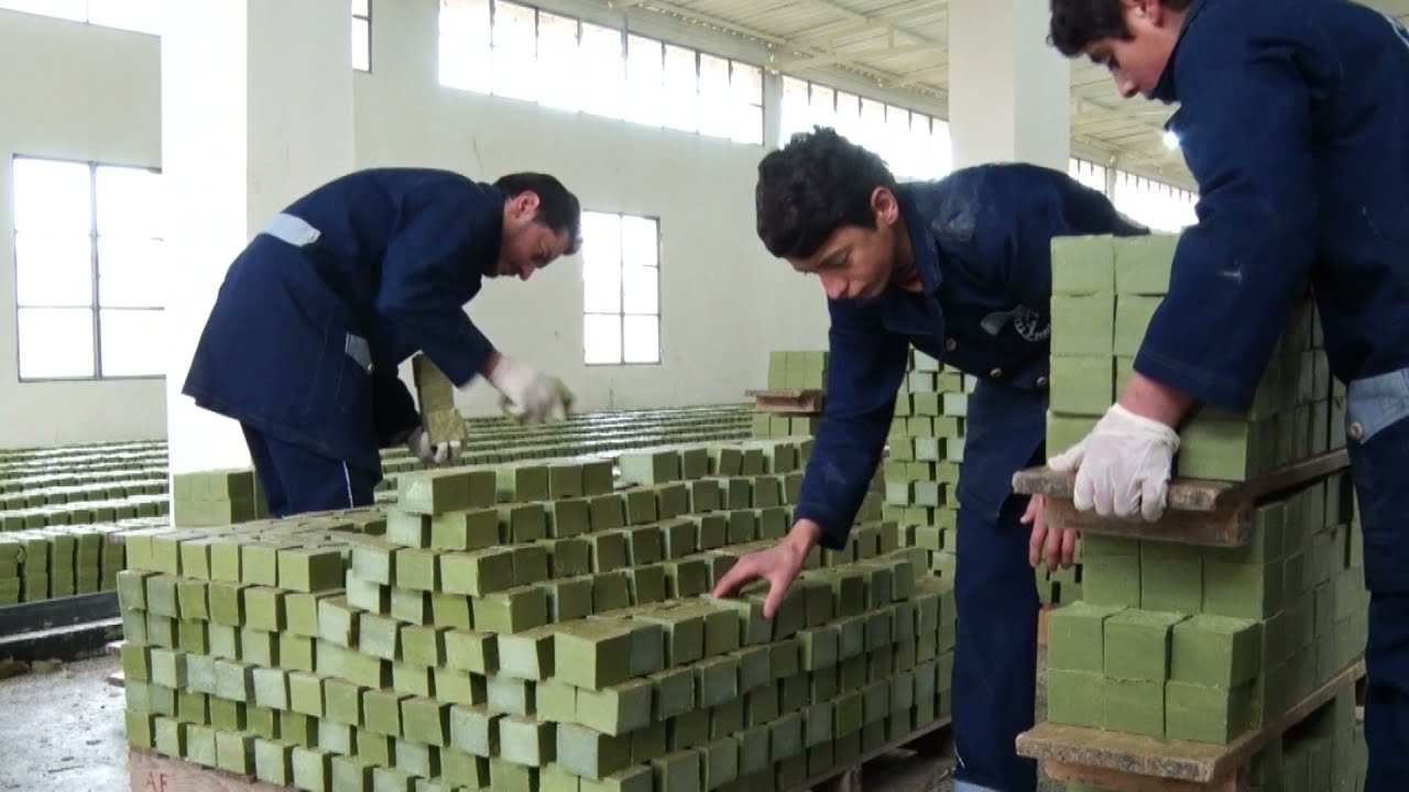 صناعة الصابون الغار الأصلي  في عفرين