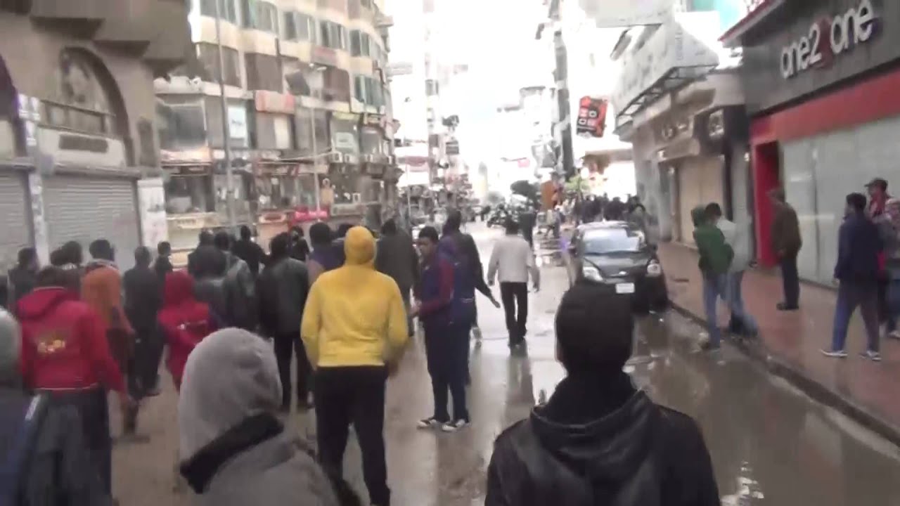 رصد | كر وفر بين المتظاهرين الرافضين للانقلاب العسكري والبلطجية والشرطة  بدمياط