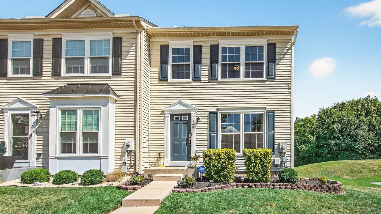 Frederick Home For Sale, 5601 Rockledge Ct, Frederick, MD 21703, Associate Broker, Martina Brewbaker