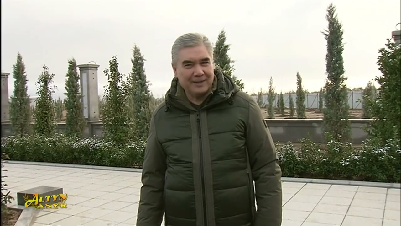 Türkmen halkynyň Milli Lideri Ahalteke atçylyk toplumynda alnyp barylýan işler bilen tanyşdy