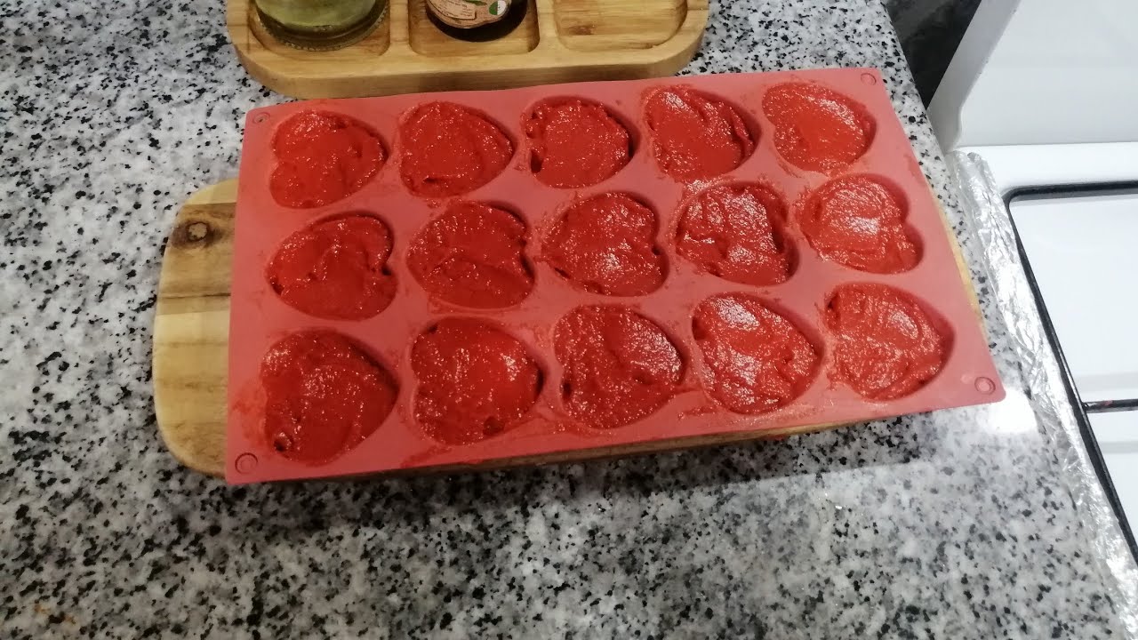 طريقة تحضير الفلفل الأحمر الحلو (الطرشي الحمر) 