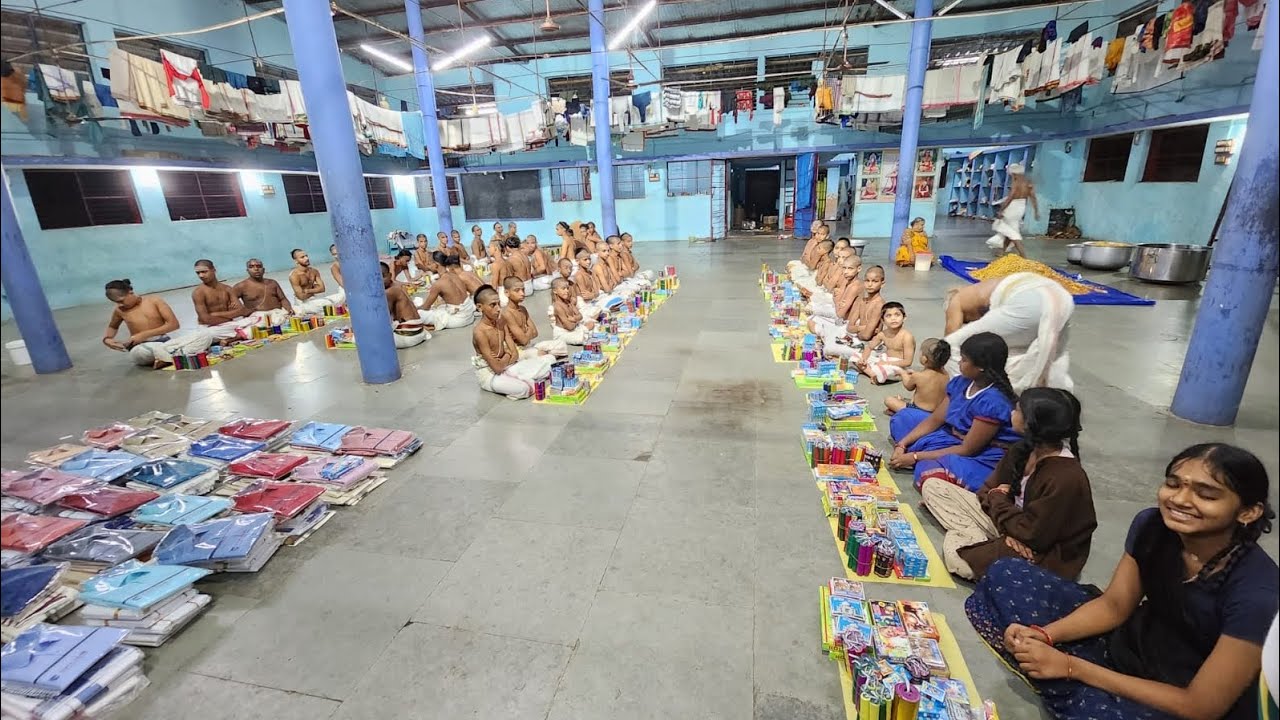 SRI VEDA VIDYA GURUKULAM KALANCHERI VEDA PADASHALA DIWALI 2023