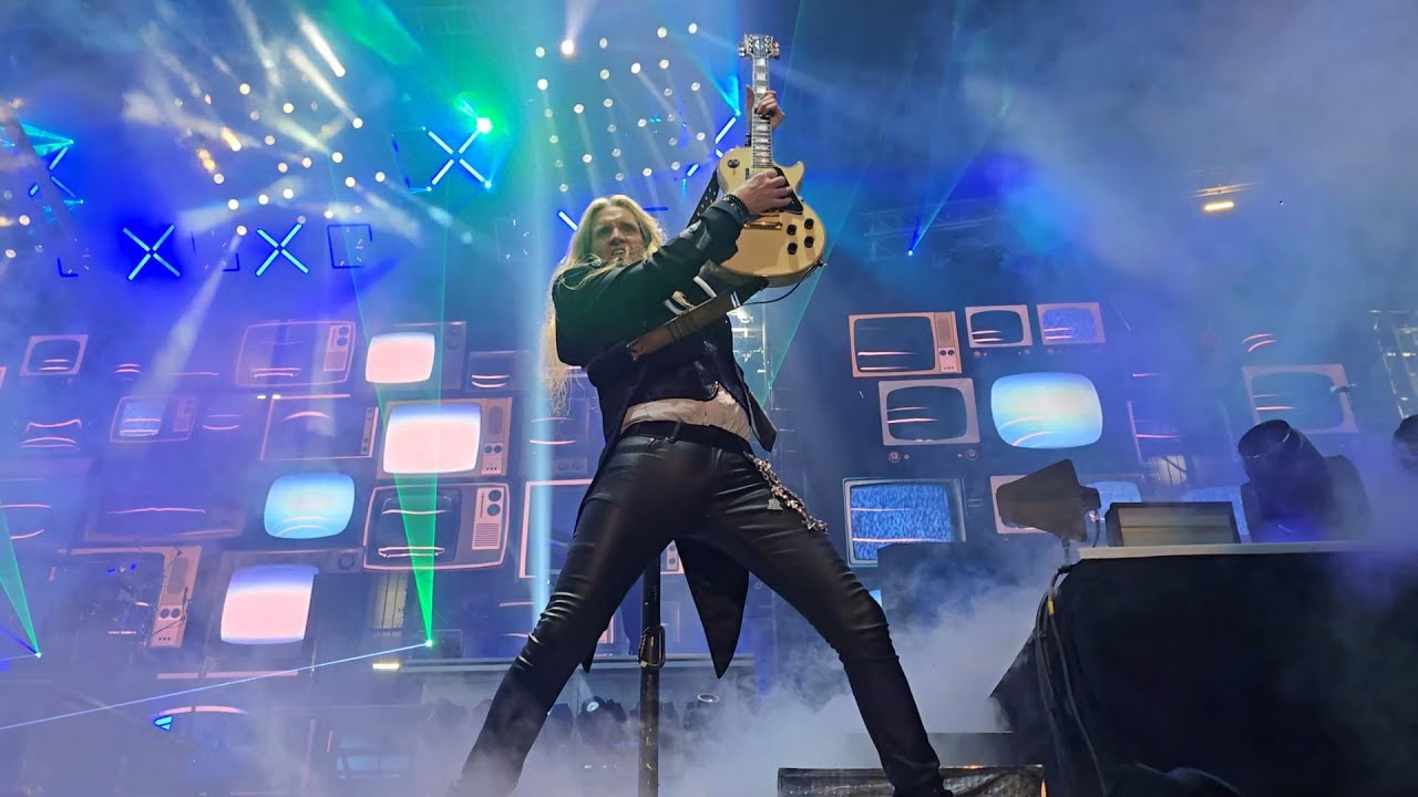 Trans-Siberian Orchestra - Christmas Eve Sarajevo (Opener) 2025 Fort Wayne, IN