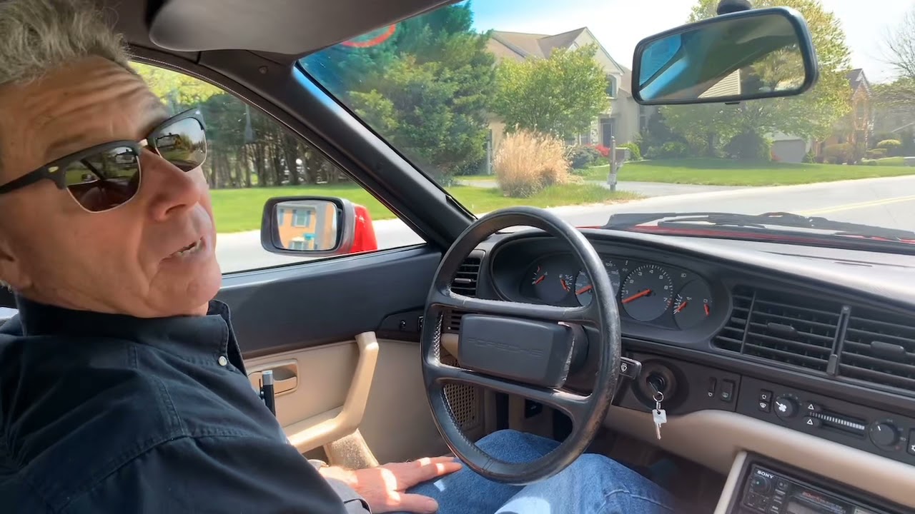 1987 Porsche 944S driving