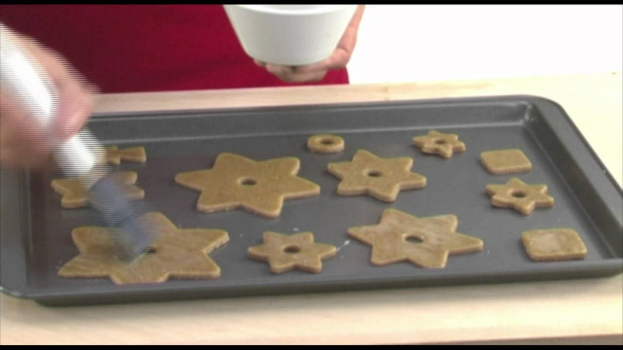 Video de uso: &Aacute;rbol de Navidad, jgo de cortapastas