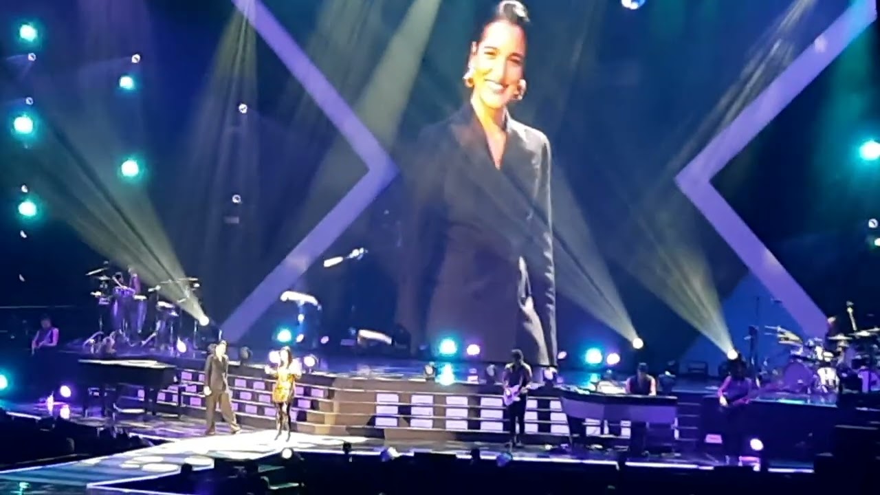 Ti porterei lontano Laura Pausini e Levante UNIPOL forum 27.11.24