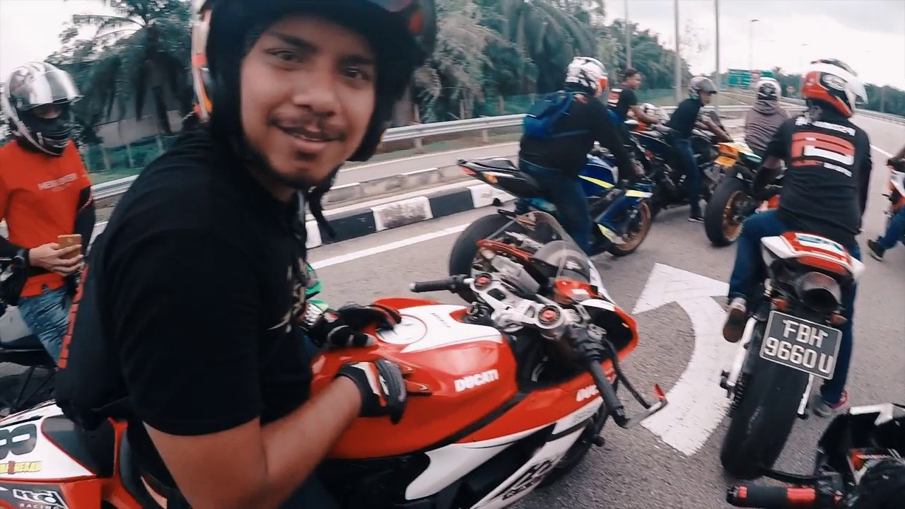 Pelesit Bikerz x Vilimates x Kaki Pacak JB