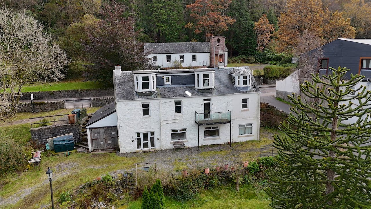 Cairnview, Main Road, Arrochar G83 7AA