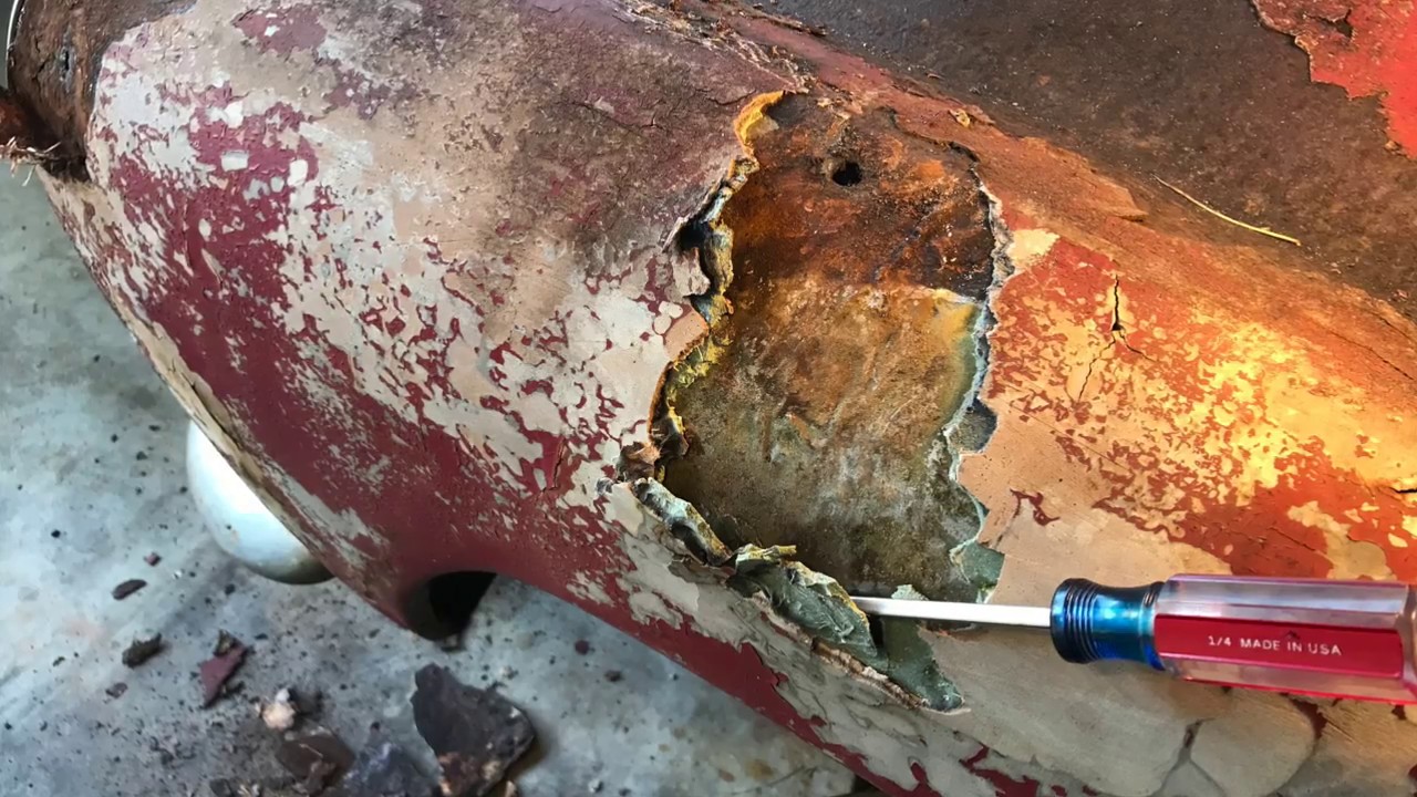 Removing Bondo Body Filler on the 67 Ghia - 1967 Volkswagen Karmann Ghia