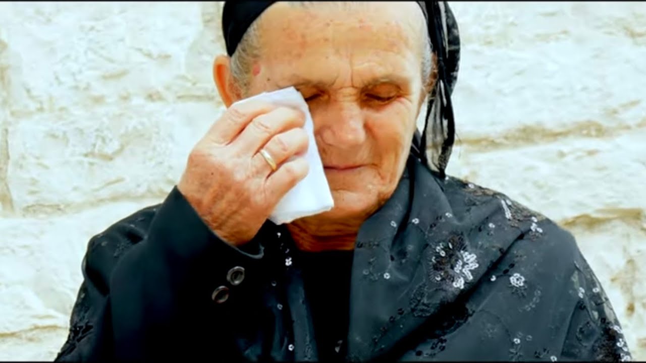 Mariglen Hazizaj - Mbeta Ne Kurbet (Official Video)