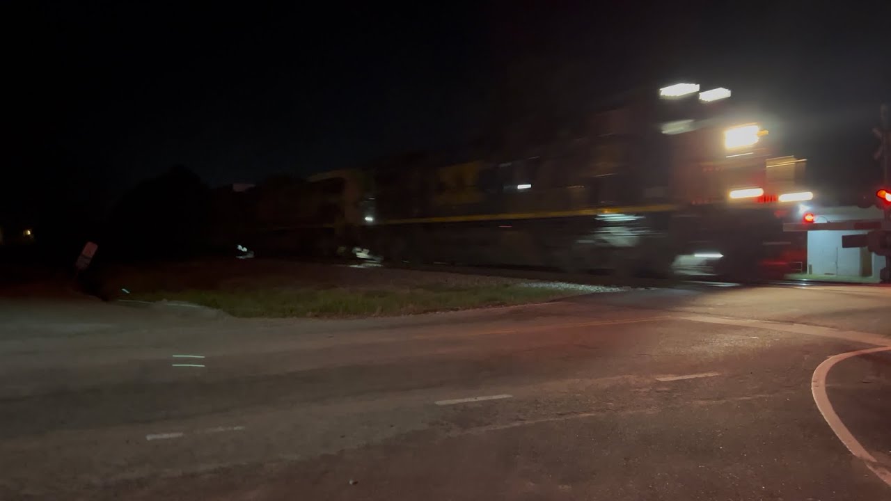 M410-14 Waycross GA to Selkirk NY in Coward SC with @CSXMainLineProduction 