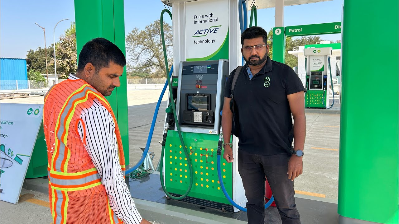 Final Testing Shuru Ho Gayi Humare Jio bp Mobility Station Pe