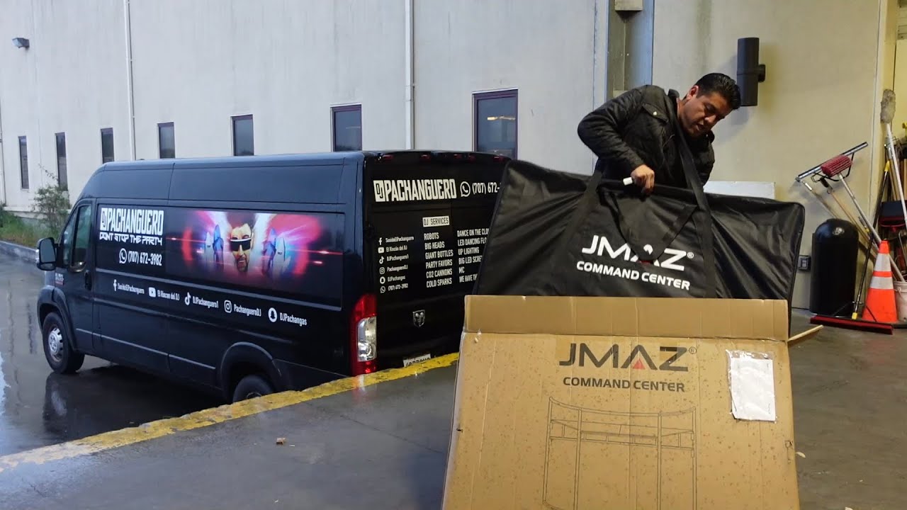 JMAZ COMMAND BOOTH facade