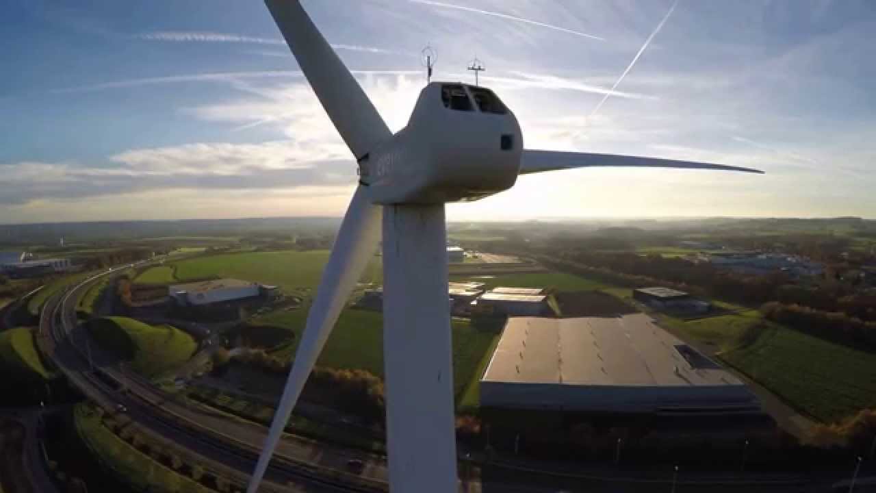 Windturbine inspectie op Avantis Bussiness Park met een Hero4 en DJI phantom2