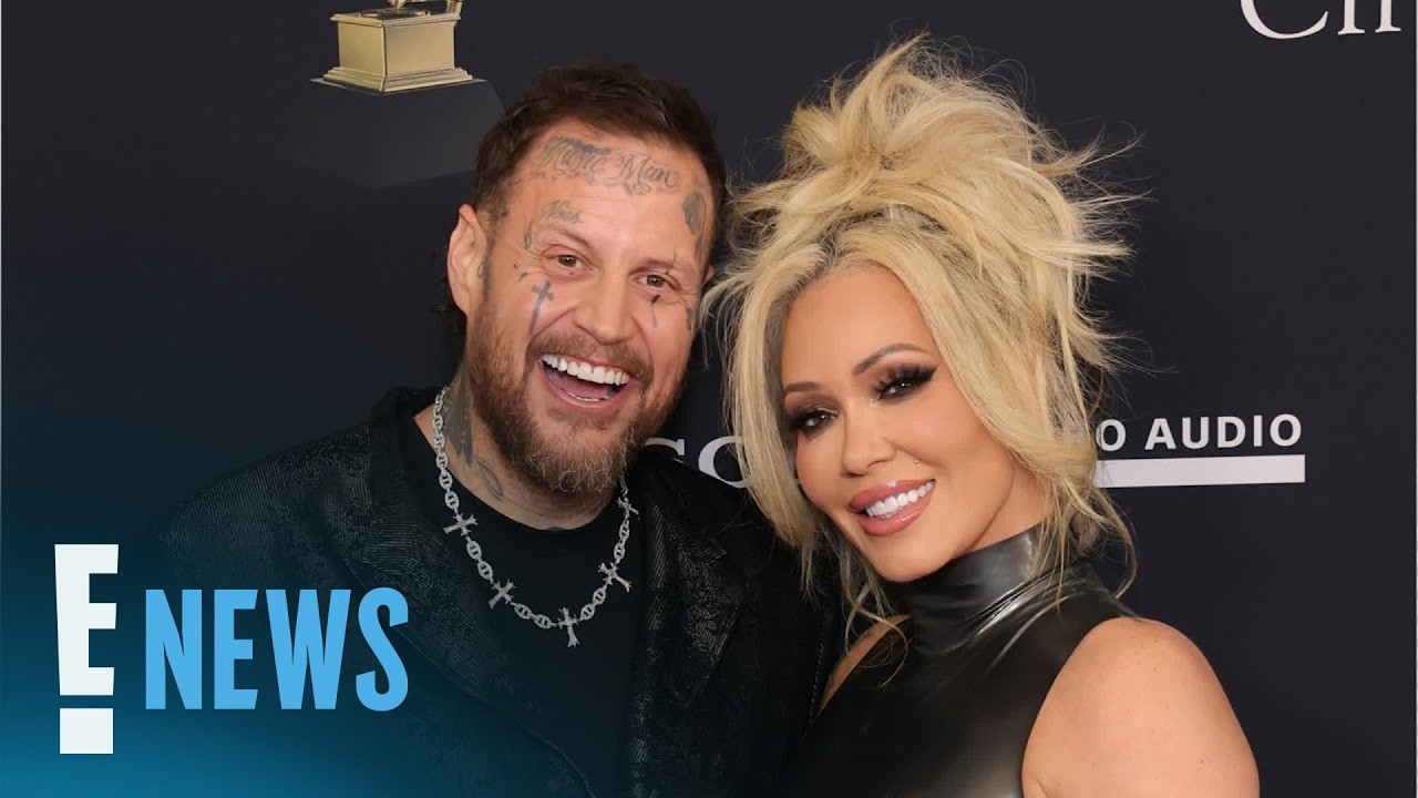 Jelly Roll удалил имя Bunnie XO из Instagram на фоне развода | E! News