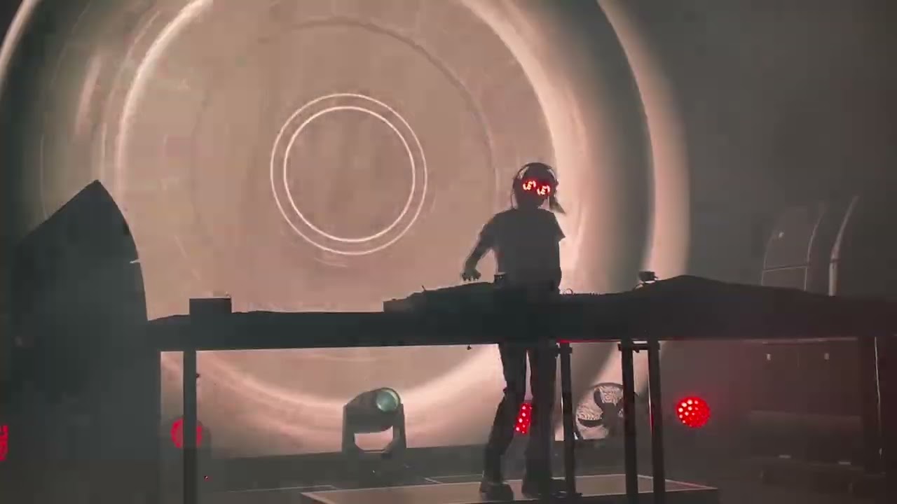 REZZ ARCHIVE PARIS PHANTOM