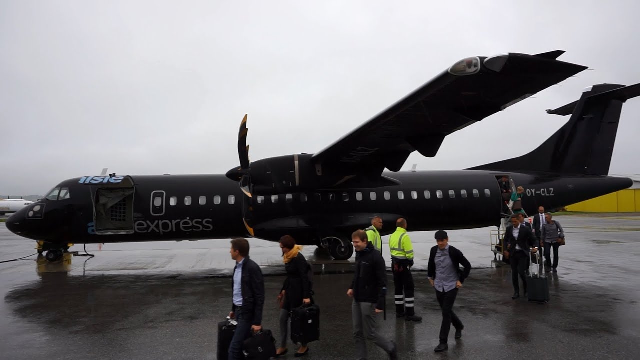 Amazing legroom! Alsie Express • ATR 72-500 [OY-CLZ] • CPH SGD (2016)