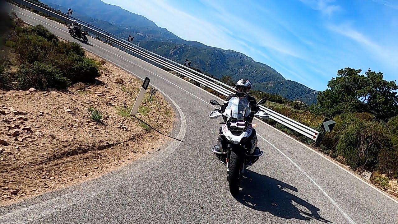 BMW R1250  CALA GONONE - SARDINIEN