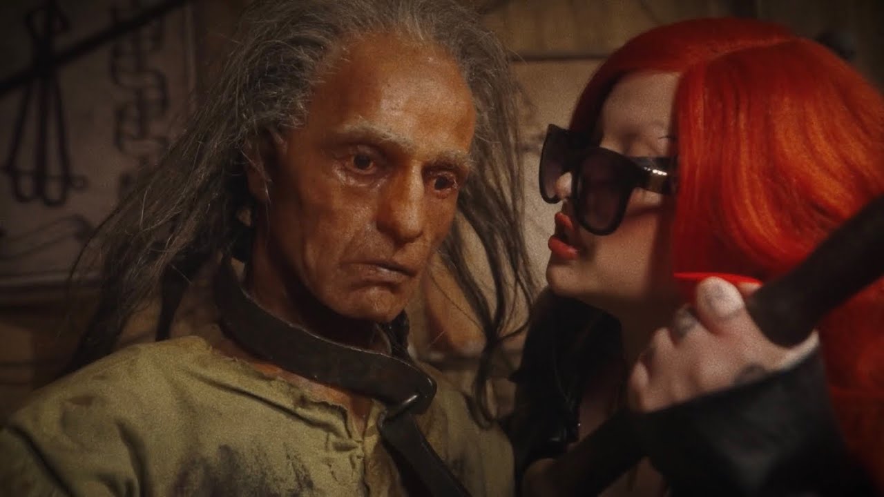 Lucy Loone - BodyBag (Official Music Video)