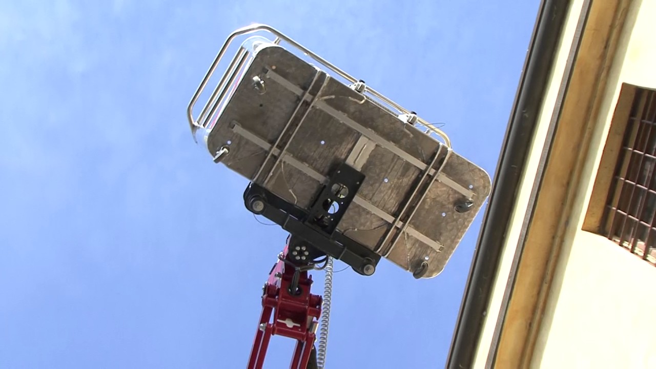 Piattaforma Aerea Cingolata LightLift 15.70 Performance IIIS Hinowa