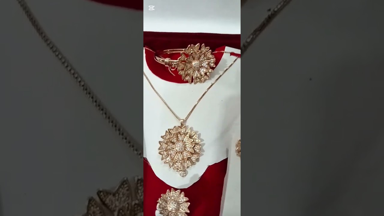 Unique Fancy Set For Bride ..... 🥰😍😍