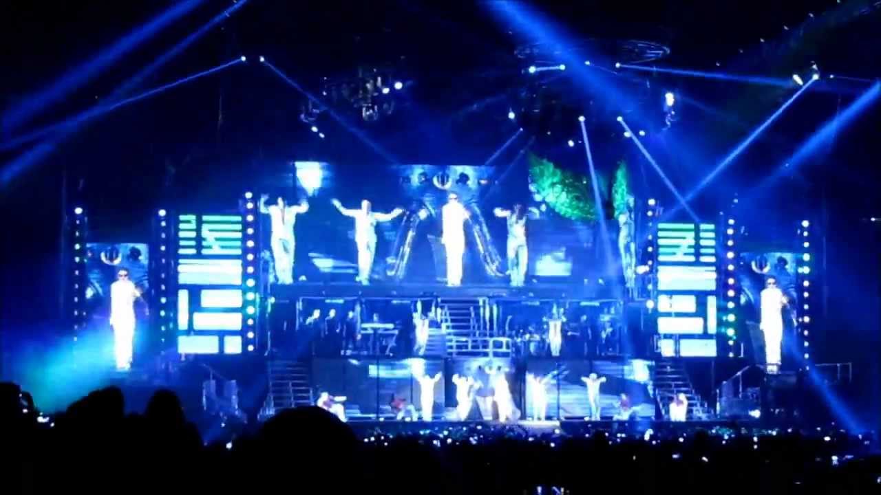 Justin Bieber Believe Tour Intro/ All Around The World 2012 Tacoma, WA HD