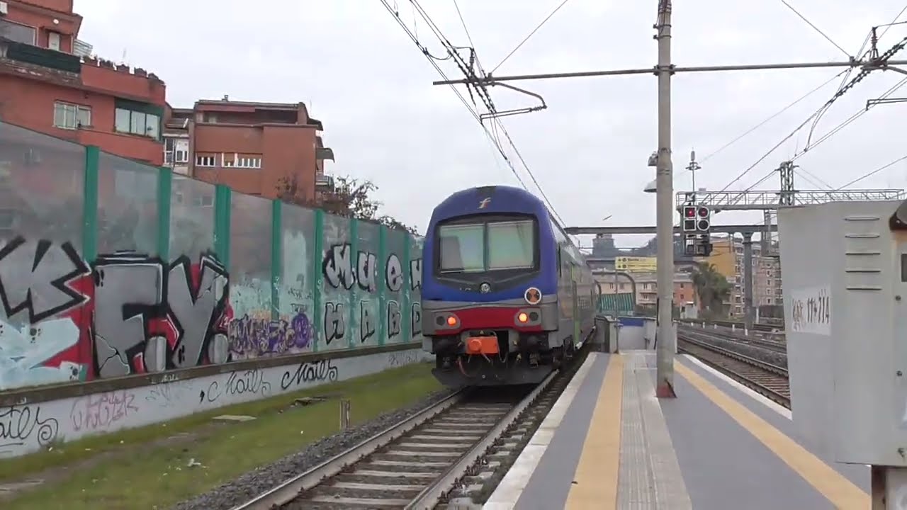 ARRIVI & PARTENZE di TRENI REGIONALI alla STAZIONE di ROMA SAN PIETRO