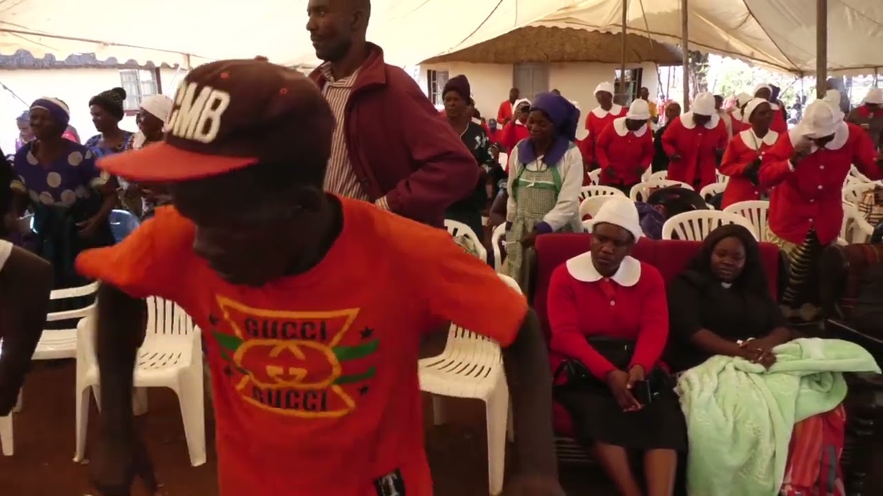 Varumbidzi Voices - Ndibatei Ruooko