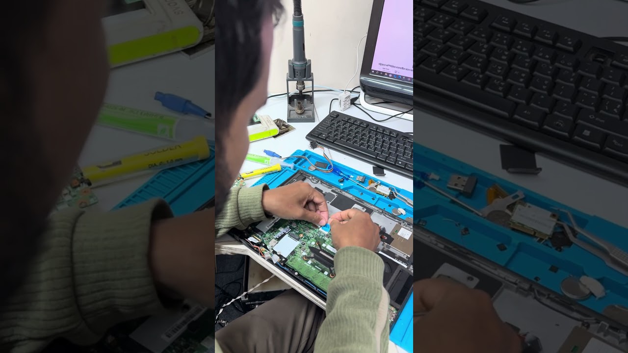 Lenovo ThinkPad T490s No Display Problem Solved