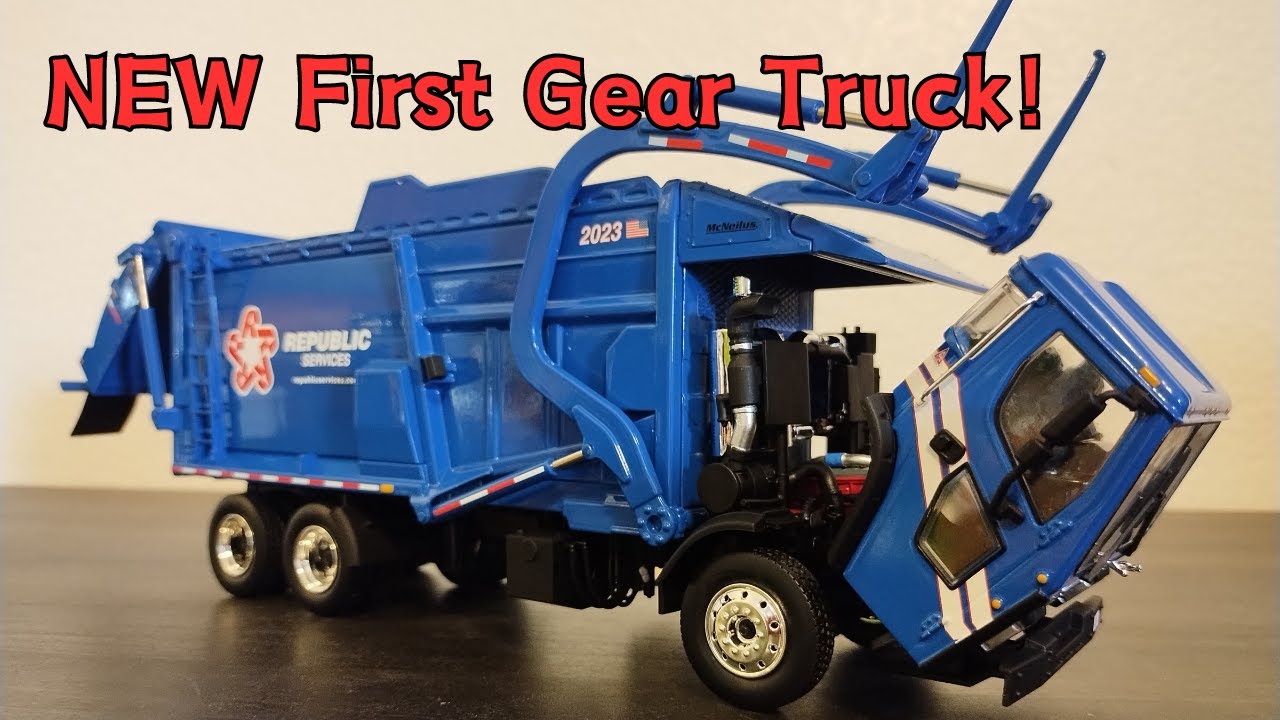 Review: First Gear Mack LR McNeilus Meridian