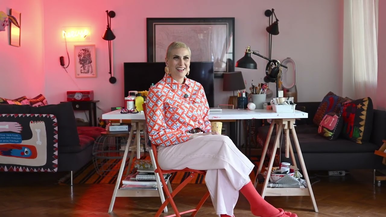 Fırça Darbeleriyle Bir Ev