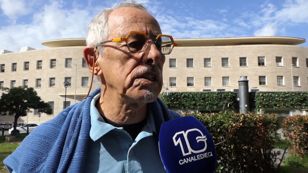 Botti di mezzanotte a piazza Bologna: la protesta dei residenti contro la movida - Canale 10