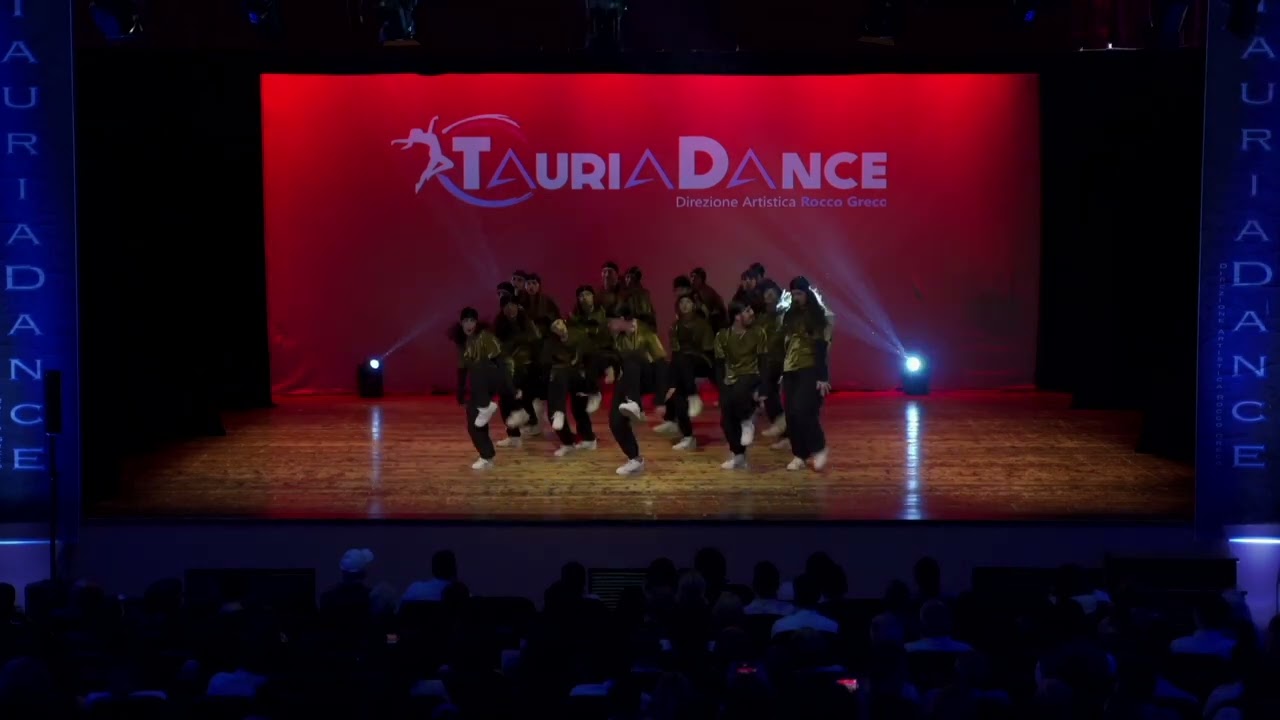 GRAN GALA' DELLA DANZA 2023 EMANUELE BATTISTA CREW