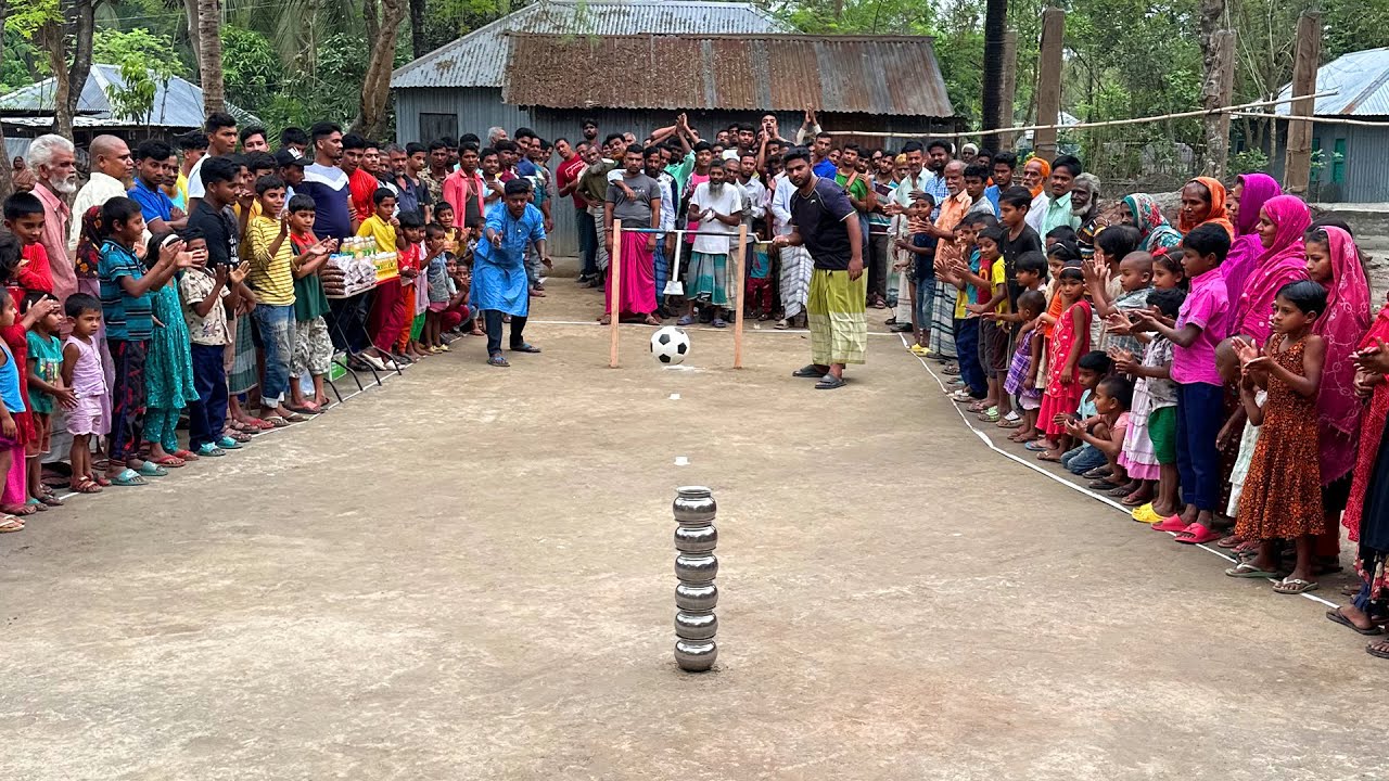 আজব হ্যান্ডেল ঘুড়িয়ে ঘটির টাওয়ার ভাঙ্গার চ্যালেঞ্জ। রোজার প্রয়োজনীয় উপহার জিতে সবাই আনন্দে মেতে উঠলো